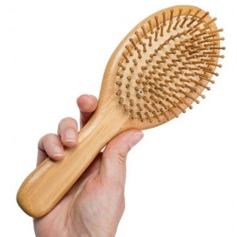 Бамбукова четка за коса